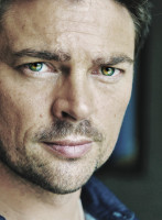 Karl Urban photo #