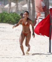 Karrueche Tran  photo #