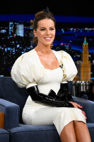 Kate Beckinsale photo #