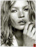 photo 16 in Kate Moss gallery [id65132] 0000-00-00