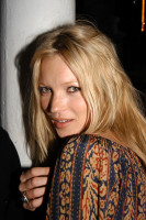 photo 3 in Kate Moss gallery [id52935] 0000-00-00