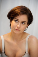 photo 5 in Katherine Waterston gallery [id958057] 2017-08-25