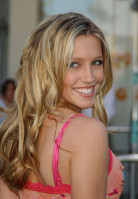 Katie Cassidy photo #