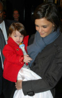 photo 6 in Katie Holmes gallery [id85583] 2008-05-17