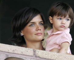 photo 12 in Katie Holmes gallery [id129560] 2009-01-26