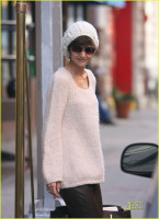 photo 27 in Katie Holmes gallery [id138617] 2009-03-13