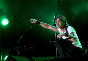 Keith Urban photo #