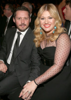 Kelly Clarkson photo #