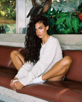 Kelly Gale photo #