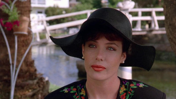 Kelly LeBrock photo #