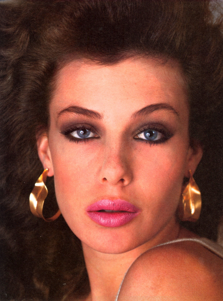 Kelly LeBrock photo 122 of 174 pics, wallpaper - photo #1315478 - ThePlace2