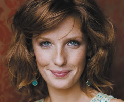 Kelly Reilly photo #