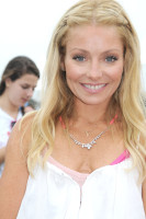 Kelly Ripa photo #