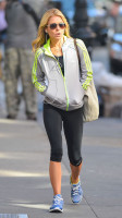 Kelly Ripa photo #