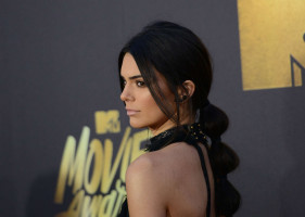 Kendall Jenner pic #845836