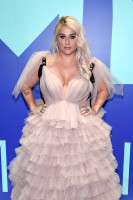 Kesha Rose Sebert photo #