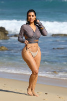 Kim Kardashian photo #