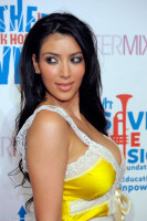 photo 24 in Kim Kardashian gallery [id125458] 2009-01-08