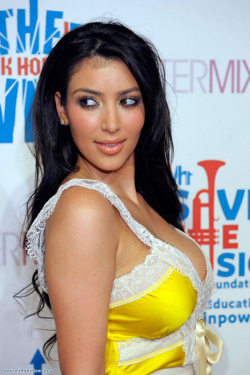 Kim Kardashian: pic #125458