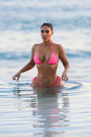 Kim Kardashian photo #