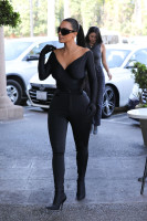 Kim Kardashian photo #