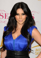 photo 15 in Kim Kardashian gallery [id271371] 2010-07-21