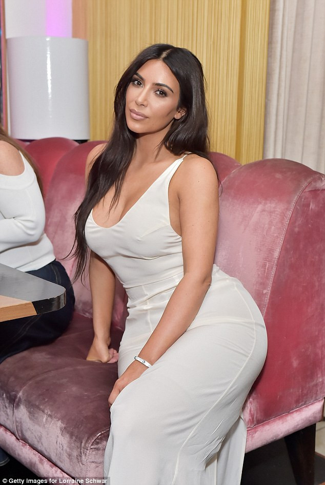 Kim Kardashian: pic #1021958