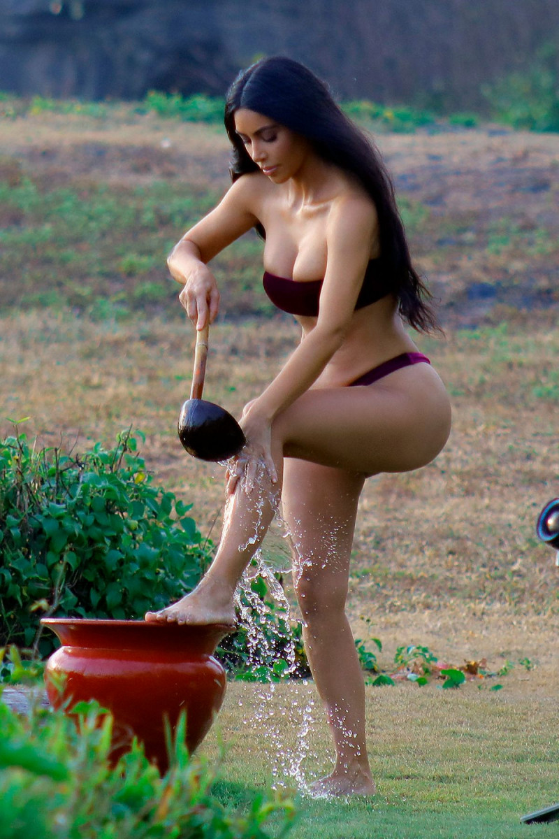 Kim Kardashian: pic #1079801