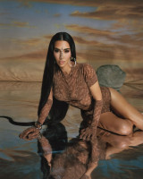 Kim Kardashian photo #