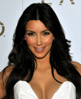 photo 5 in Kim Kardashian gallery [id235901] 2010-02-15