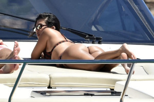 Kourtney Kardashian photo #