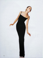 Kirsty Hume photo #