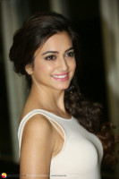 Kriti Kharbanda pic #1038311