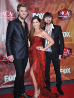 Lady Antebellum photo #