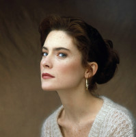 Lara Flynn Boyle photo #