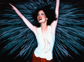 Lara Flynn Boyle photo #