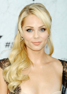 Laura Vandervoort pic #403885