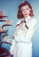 Lauren Bacall pic #428499