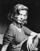 Lauren Bacall pic #428055