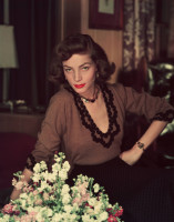 Lauren Bacall photo #