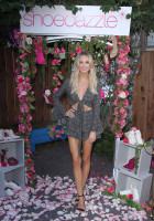 Lauren Bushnell pic #1057618