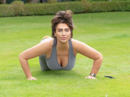 Lauren Goodger photo #