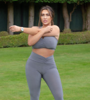 Lauren Goodger photo #