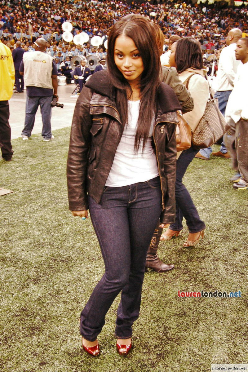 Lauren London: pic #325672