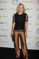 Laurie Holden photo #