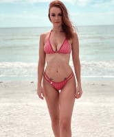 Leanna Decker photo #