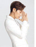 Lee Joon Ki pic #900892