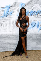 photo 11 in Leomie Anderson gallery [id1207992] 2020-03-20