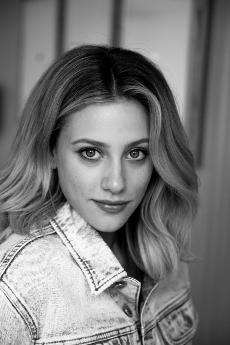 Lili Reinhart: pic #1176640