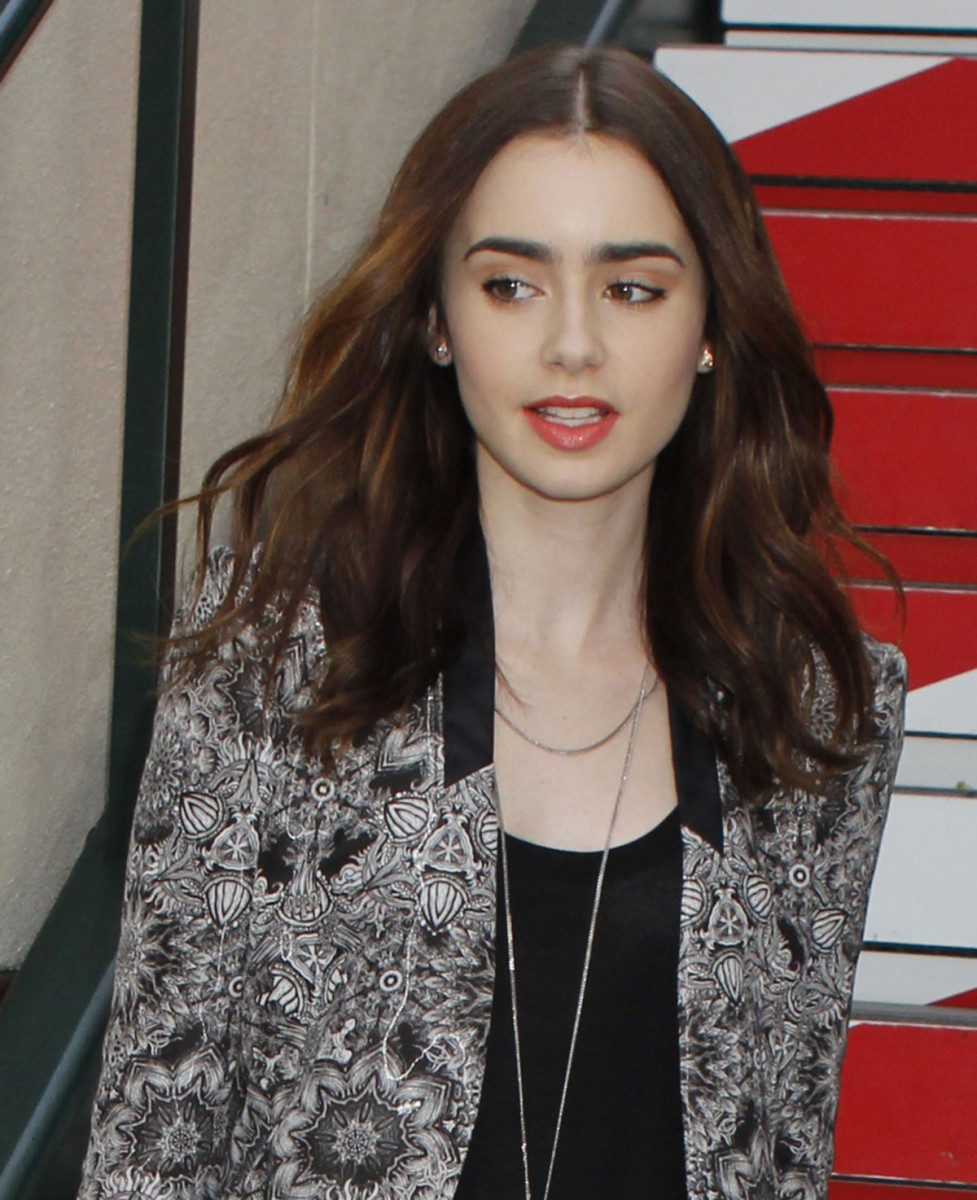Lily Collins: pic #1162572